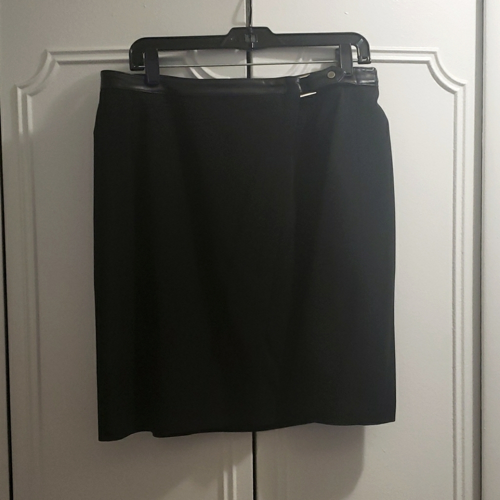Jones New York Black wool wrap skirt